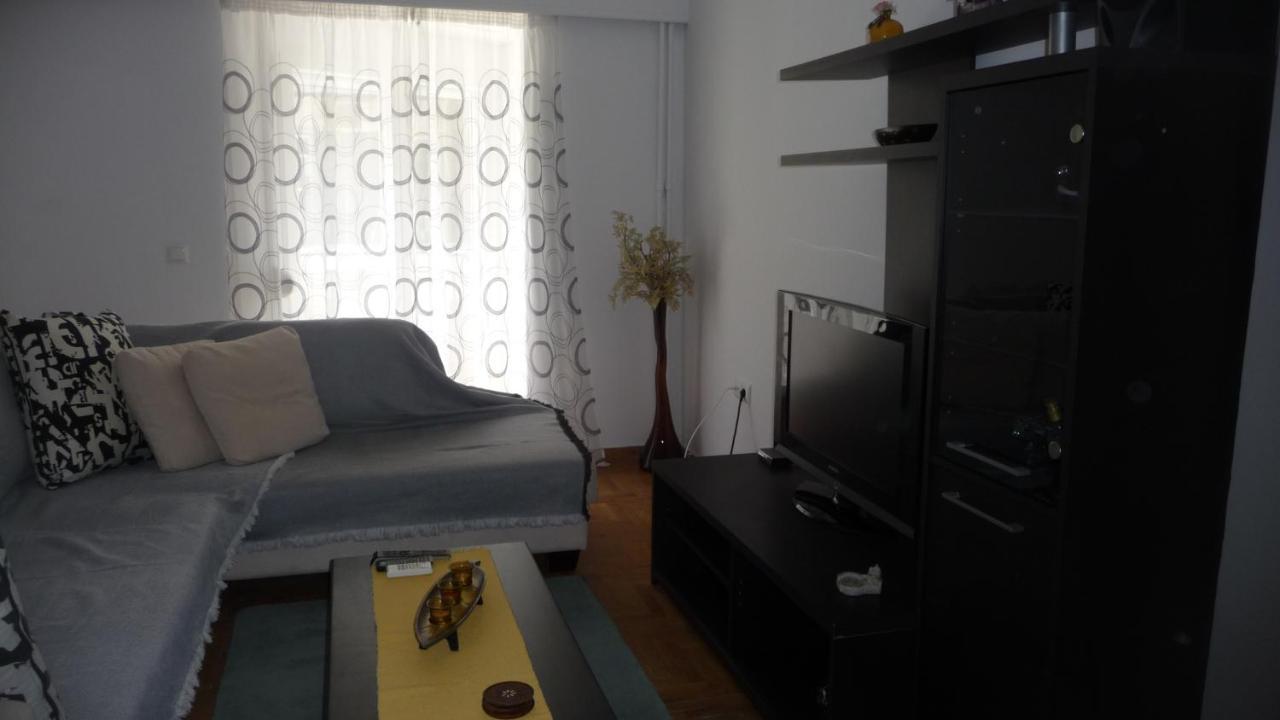 D&J Central Appartment ヨアニナ エクステリア 写真